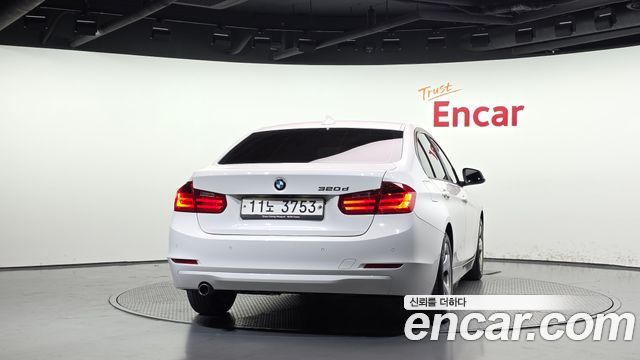 BMW 3-Series 2015 — photo 4
