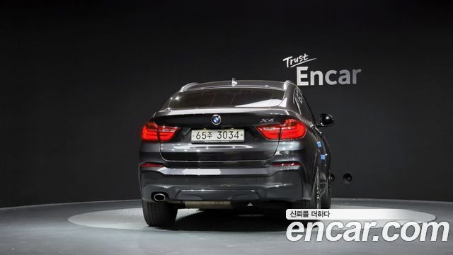 BMW X4 2017 — photo 4