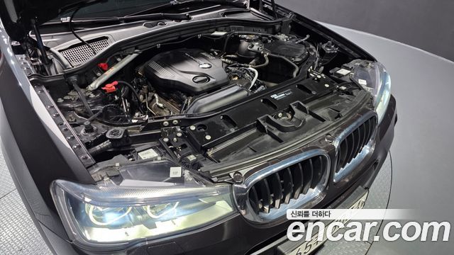 BMW X4 2017 — photo 6