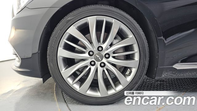 Genesis G80 2017 — photo 5