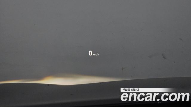 Genesis G80 2017 — photo 18