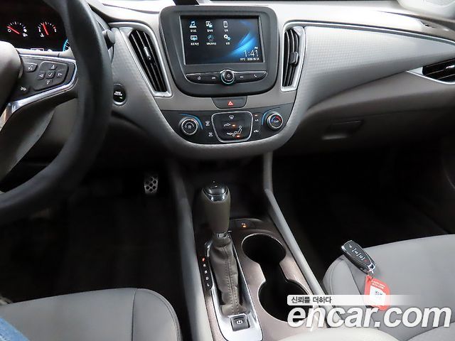 Chevrolet Korea Malibu 2017 — photo 12