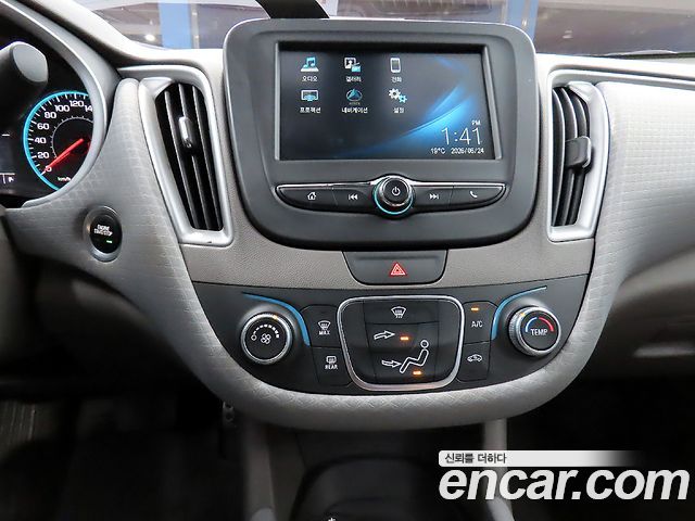 Chevrolet Korea Malibu 2017 — photo 13
