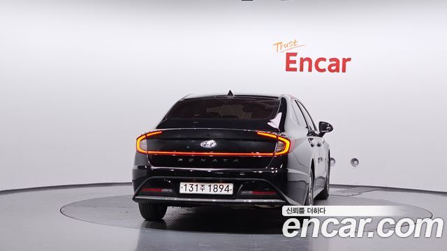 Hyundai Sonata 2022 — photo 4