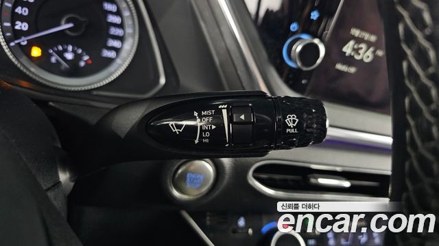 Hyundai Sonata 2022 — photo 27