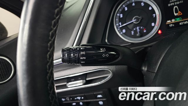 Hyundai Sonata 2022 — photo 28