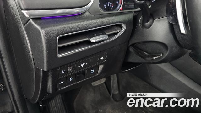 Hyundai Sonata 2022 — photo 31