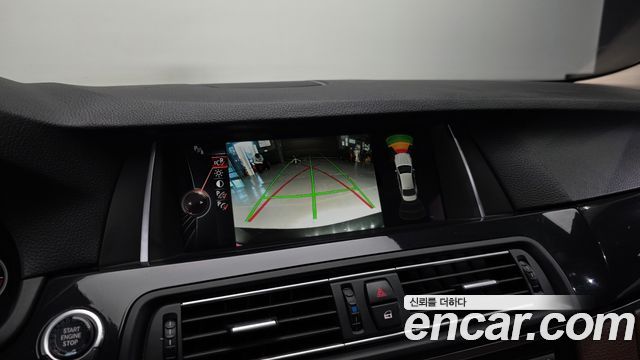 BMW 5-Series 2015 — photo 22