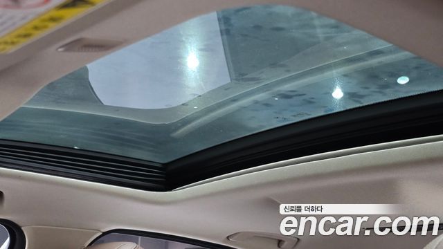BMW 5-Series 2015 — photo 24