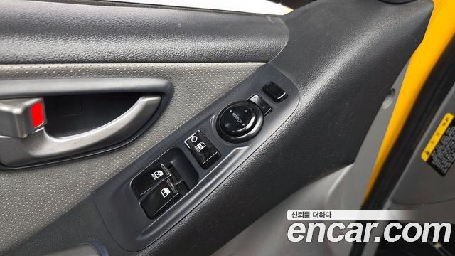 Hyundai Starex 2018 — photo 27