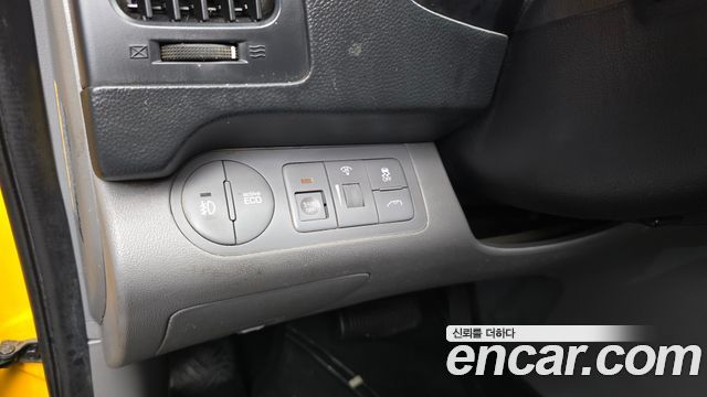Hyundai Starex 2018 — photo 30