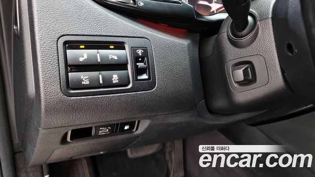 Kia K9 2013 — photo 15