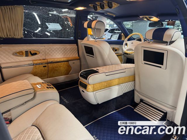 Maybach 62 2006 — photo 17