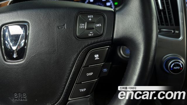 Hyundai Equus 2012 — photo 19
