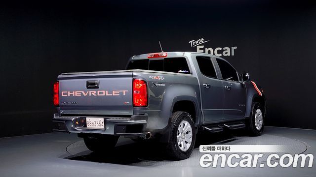 Chevrolet Korea Colorado 2022 — photo 2