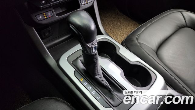 Chevrolet Korea Colorado 2022 — photo 9