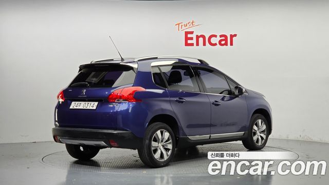 Peugeot 2008 2015 — photo 2