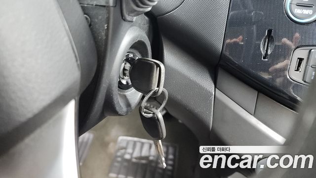 Chevrolet Korea Spark 2012 — photo 16