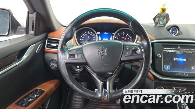 Maserati Ghibli 2016 — photo 13