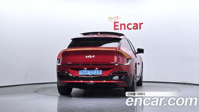 Kia EV6 2023 — photo 4
