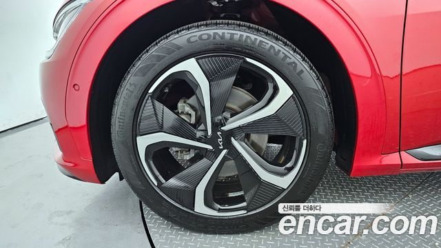 Kia EV6 2023 — photo 5