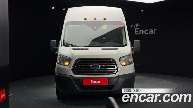 Ford Transit 2016 — photo 3