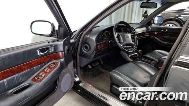 Hyundai Dynasty 2002 — photo 10