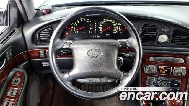 Hyundai Dynasty 2002 — photo 13