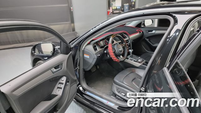 Audi A4 2015 — photo 10