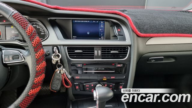 Audi A4 2015 — photo 18