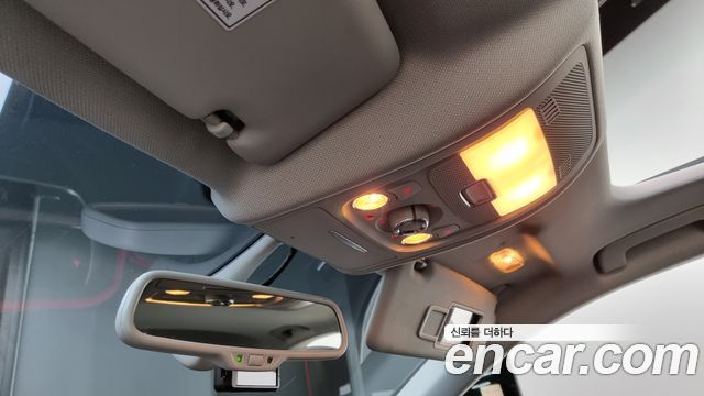 Audi A4 2015 — photo 19