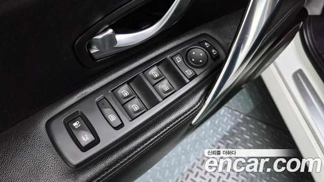Renault Korea SM7 2012 — photo 18