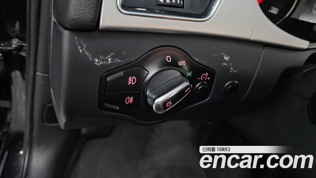 Audi A4 2011 — photo 15