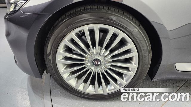 Kia K9 2019 — photo 5
