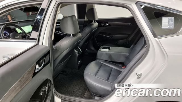 Kia K7 2020 — photo 11