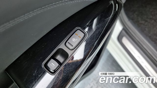 Kia K7 2020 — photo 19