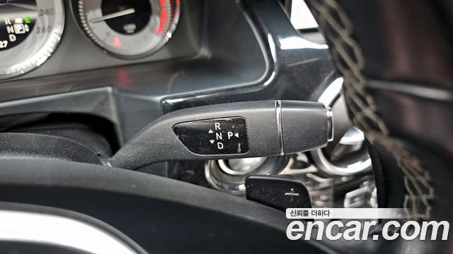Mercedes-Benz GLK-Class 2013 — photo 9