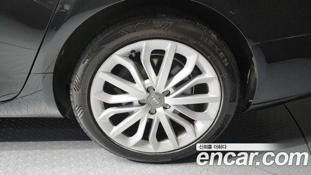 Audi A6 2012 — photo 5