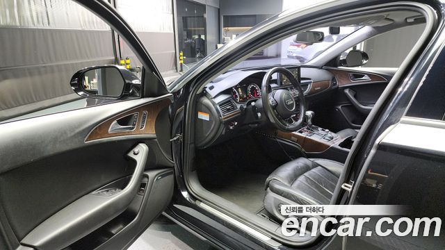 Audi A6 2012 — photo 10
