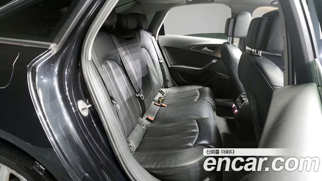 Audi A6 2012 — photo 12