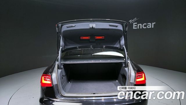 Audi A6 2012 — photo 20