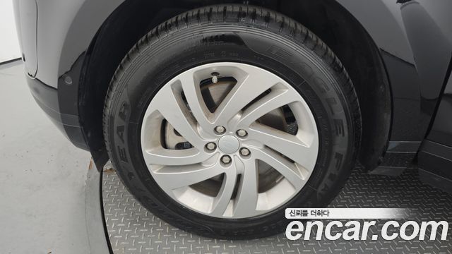 Land Rover Range Rover Evoque 2024 — photo 5