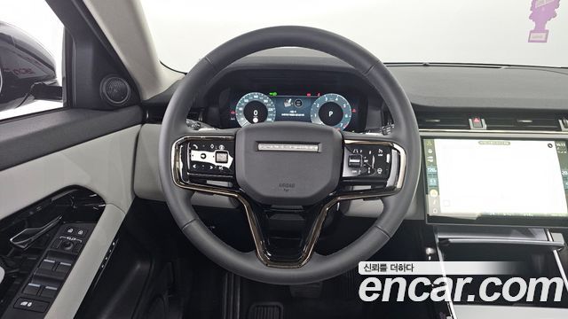 Land Rover Range Rover Evoque 2024 — photo 13