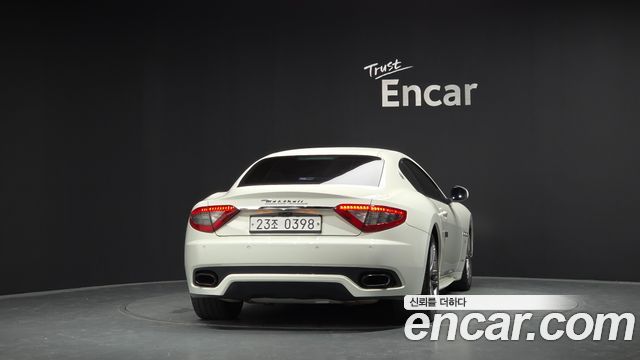 Maserati GranTurismo 2016 — photo 4