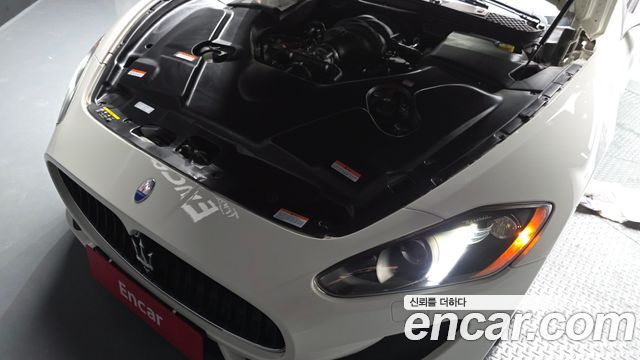 Maserati GranTurismo 2016 — photo 6