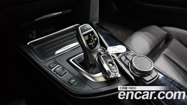 BMW 4-Series 2015 — photo 9