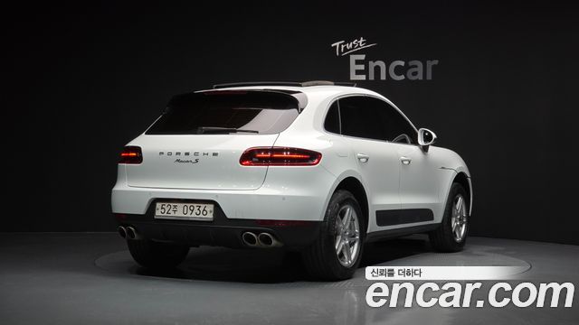 Porsche Macan 2016 — photo 2