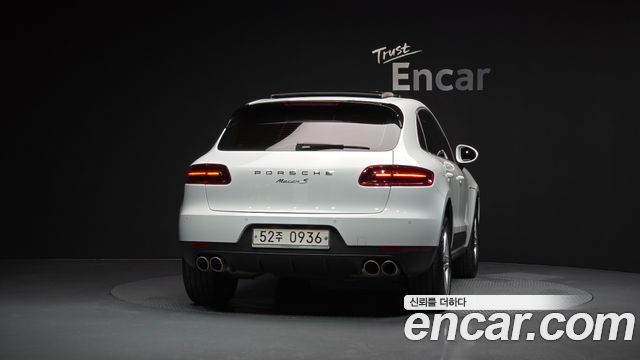 Porsche Macan 2016 — photo 4