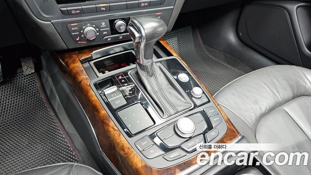 Audi A6 2014 — photo 9