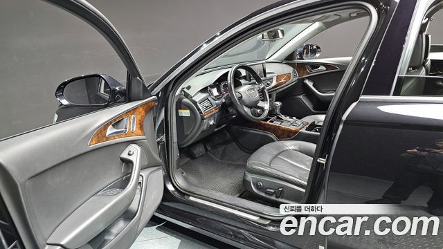 Audi A6 2014 — photo 11